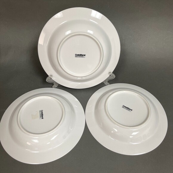 Crate & Barrel Rimmed Bowls Pasta Soup Cereal All White 8 7/8" Lot of 3 - Picture 5 of 8